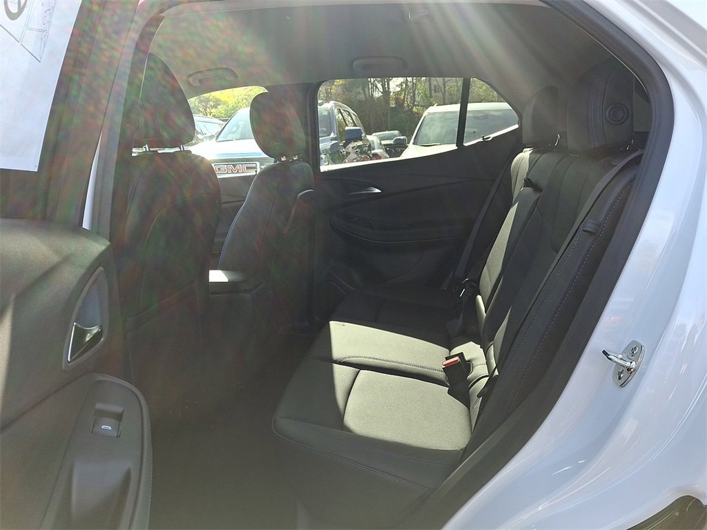 2026 Buick Encore GX Sport Touring photo 4