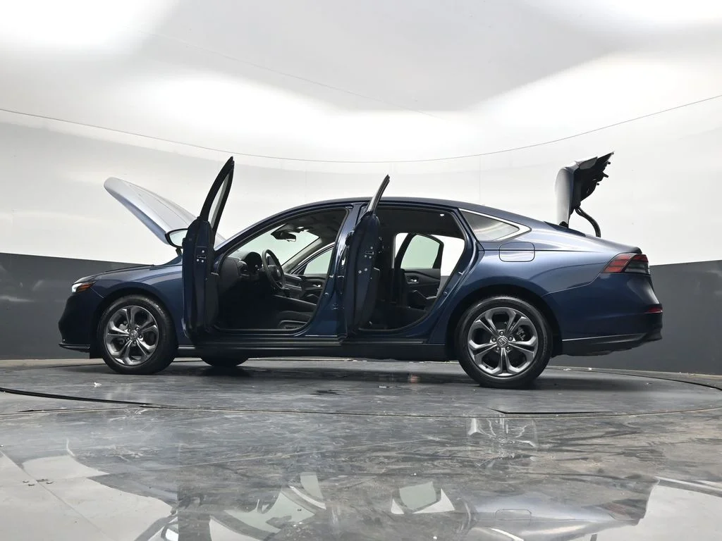 Certified Used 2024 Canyon River Blue Metallic Honda EX image 40
