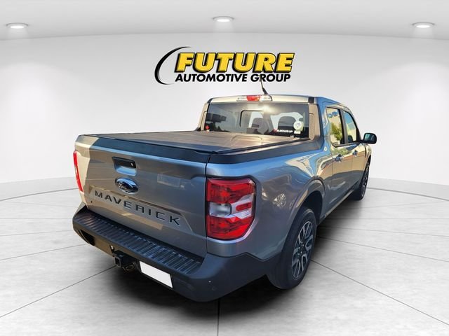 Used 2024 Silver Ford Lariat image 4