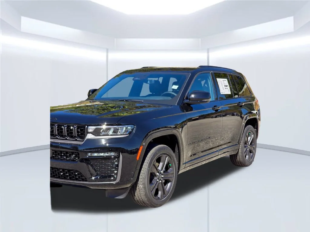 New 2027 Black Jeep Limited Reserve image 42