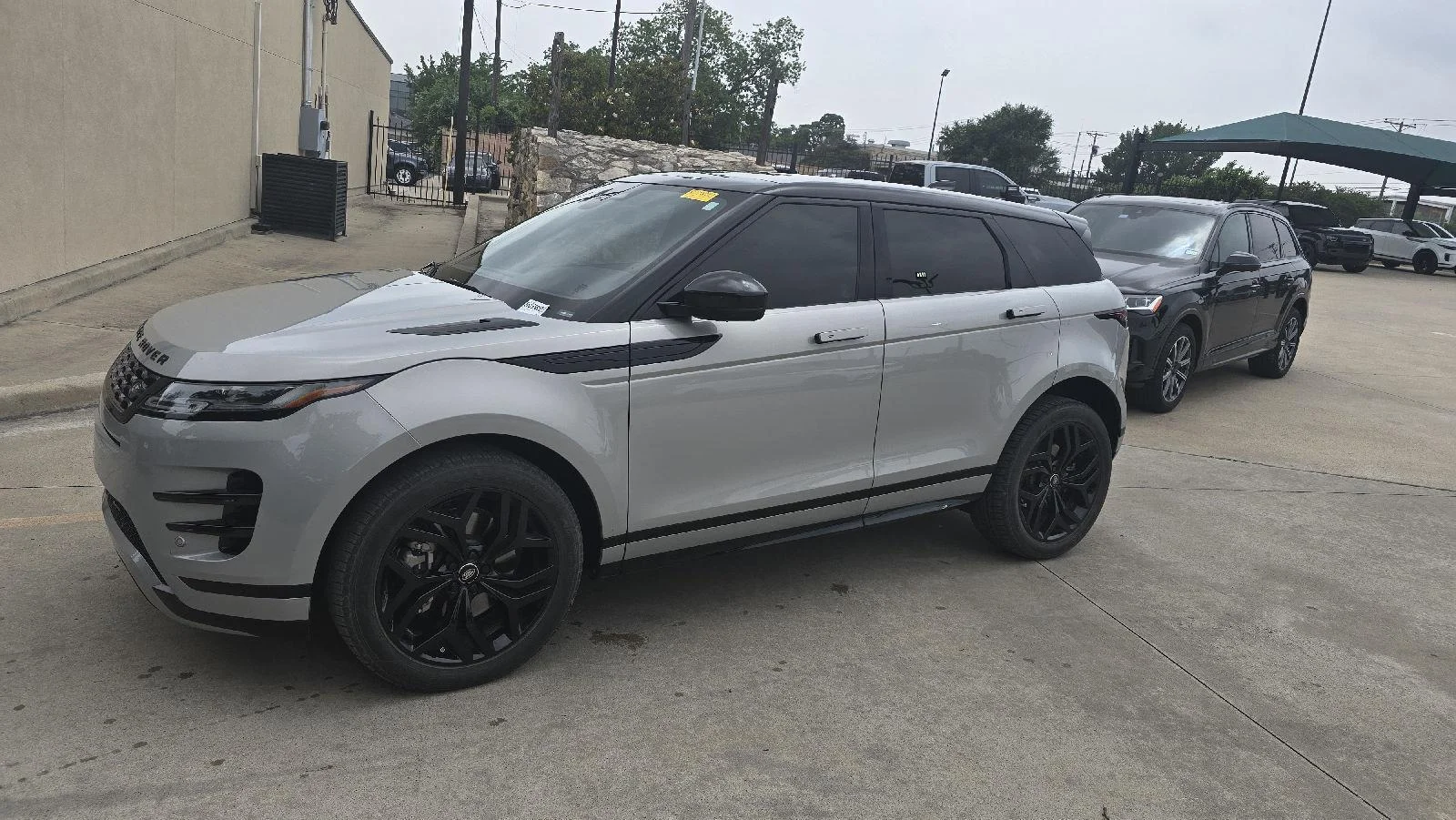 2022 Land Rover Range Rover Evoque SE