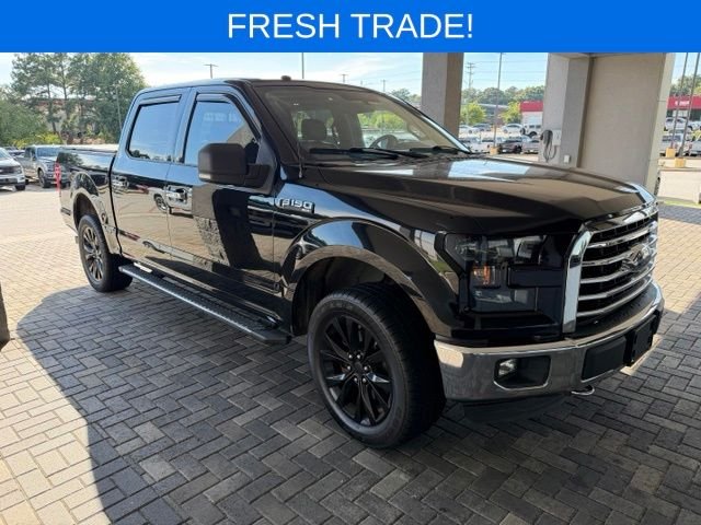 Used 2016 Black Ford XLT image 1