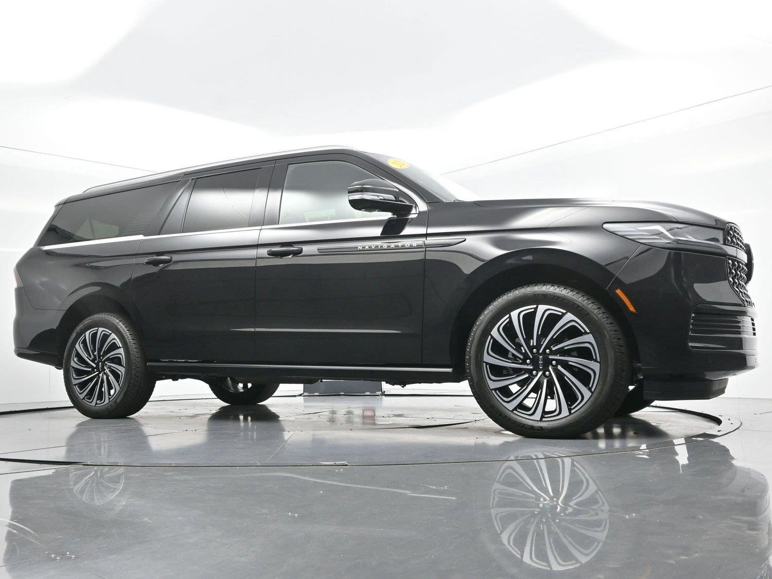 Used 2025 Black Lincoln Black Label image 59