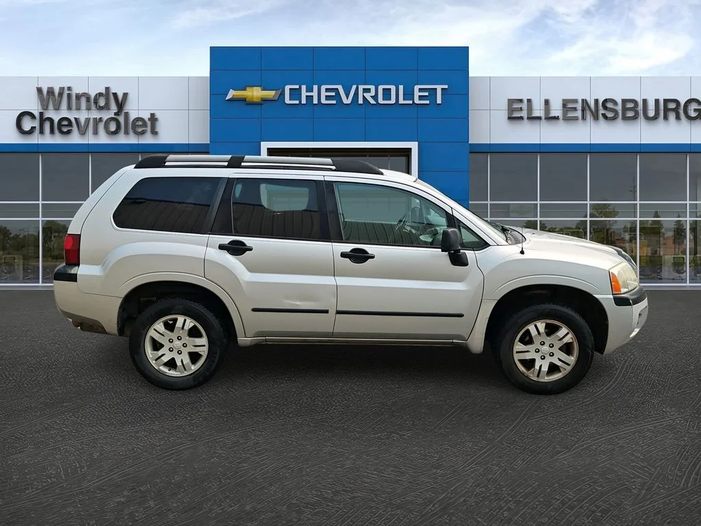 2005 Mitsubishi Endeavor LS - Photo 8