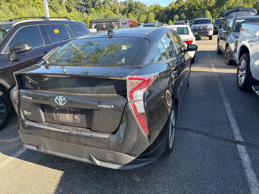 Used 2016 Midnight Black Metallic Toyota Three Touring image 4