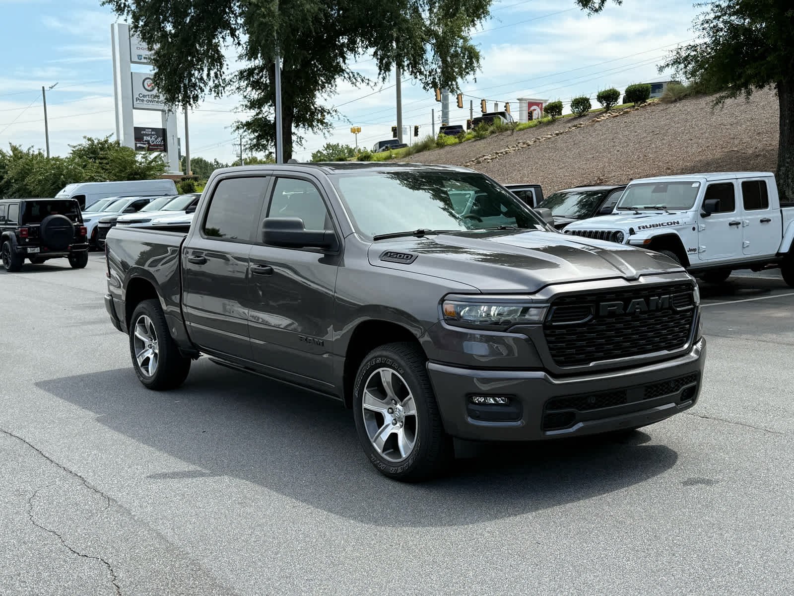 Used 2026 Granite Crystal Metallic Clearcoat Ram Express image 7