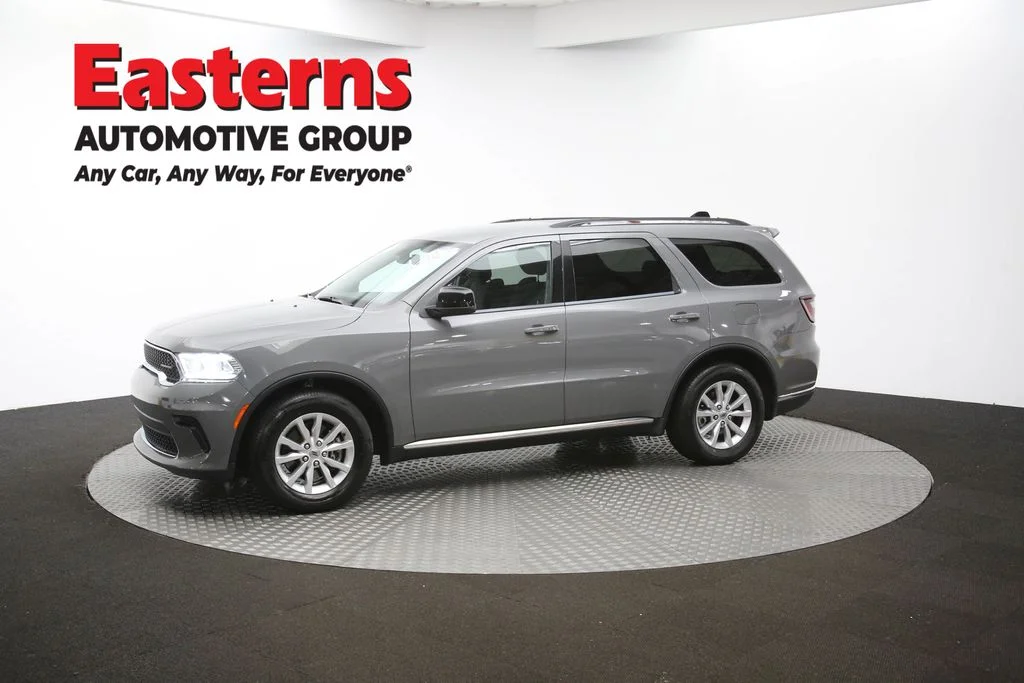 Used 2023 Gray Dodge SXT image 56