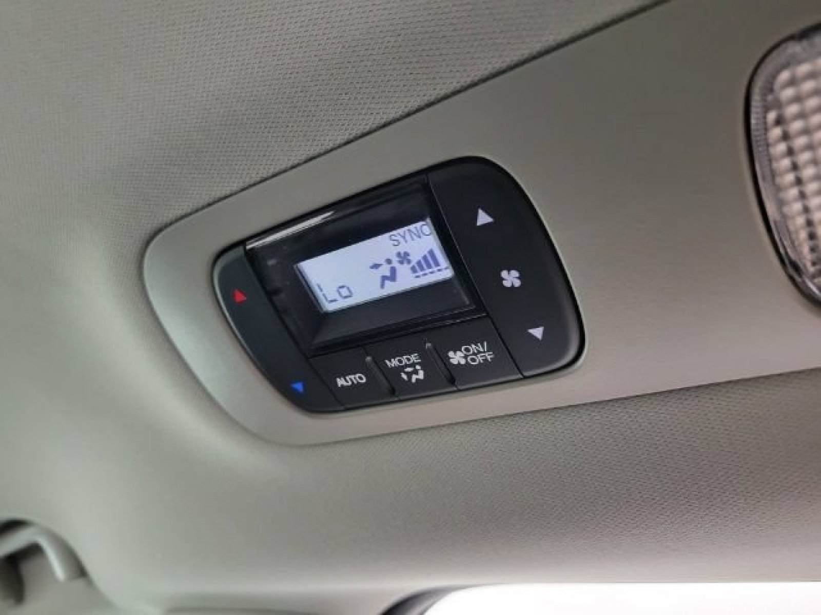 New 2026 Platinum White Pearl Honda Touring image 33