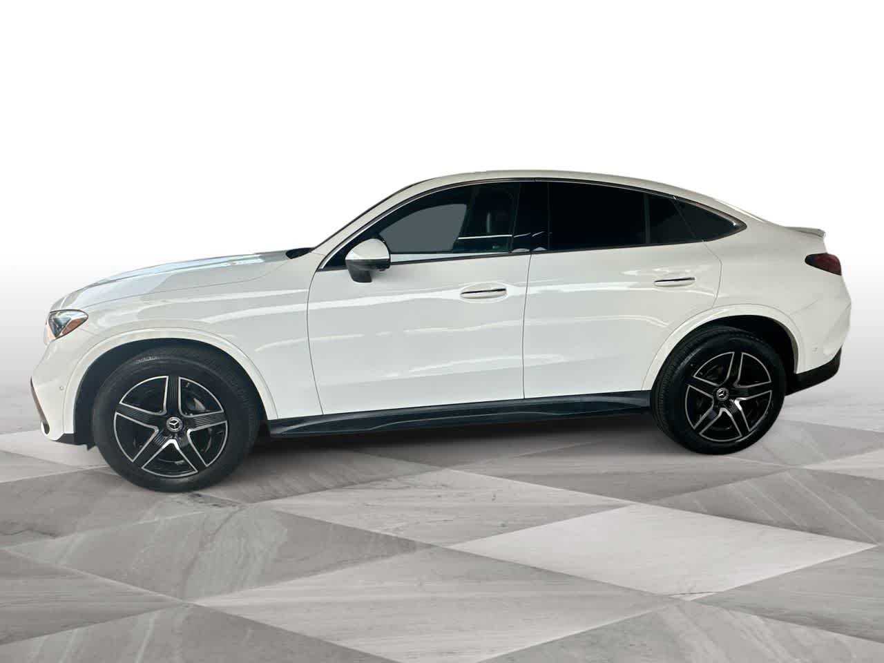 Used 2025 Polar White Mercedes-Benz GLC 300 image 5