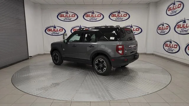 New 2026 Carbonized Gray Metallic Ford Outer Banks image 8