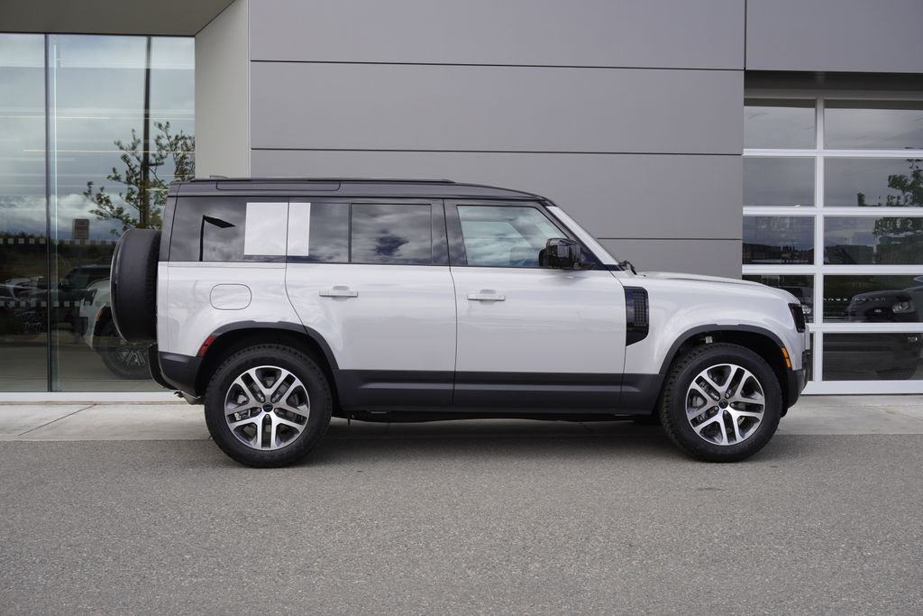 New 2026 Borasco Grey Land Rover S image 7