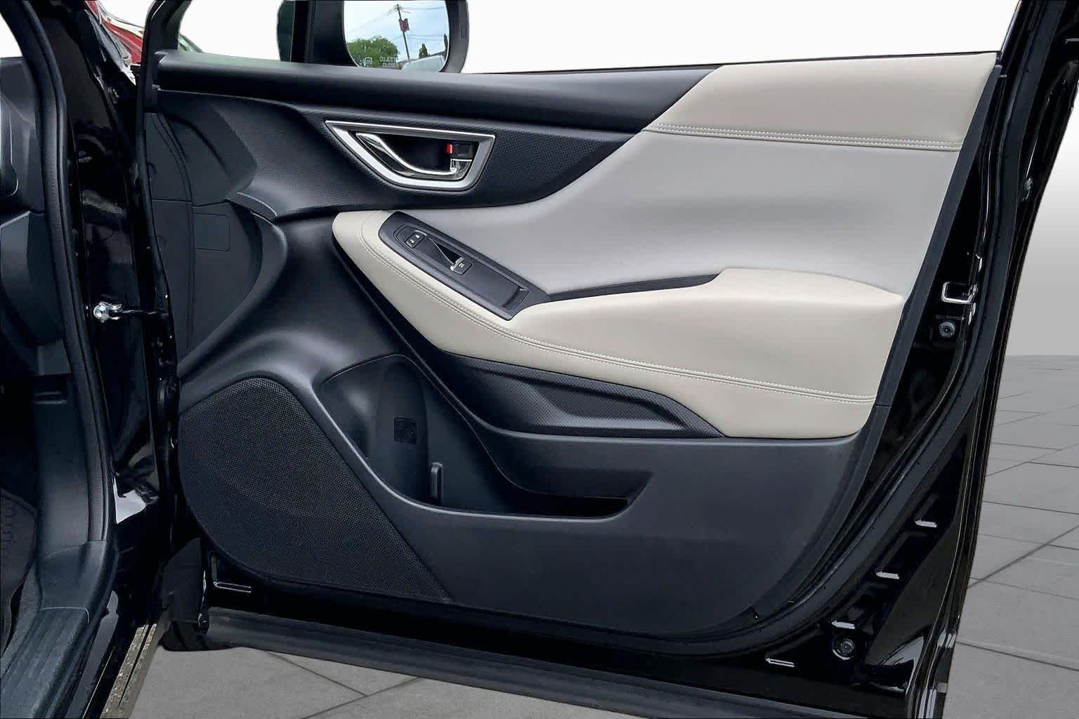 Used 2019 Crystal Black Silica Subaru Premium image 22