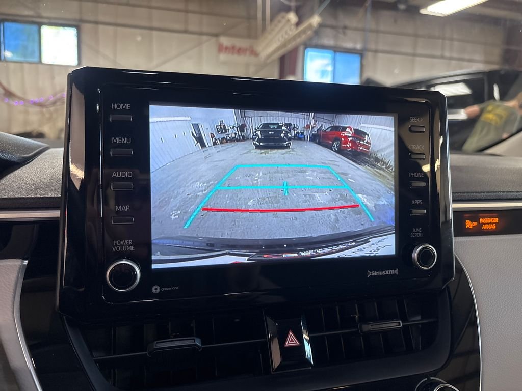 Used 2022  Toyota LE image 23