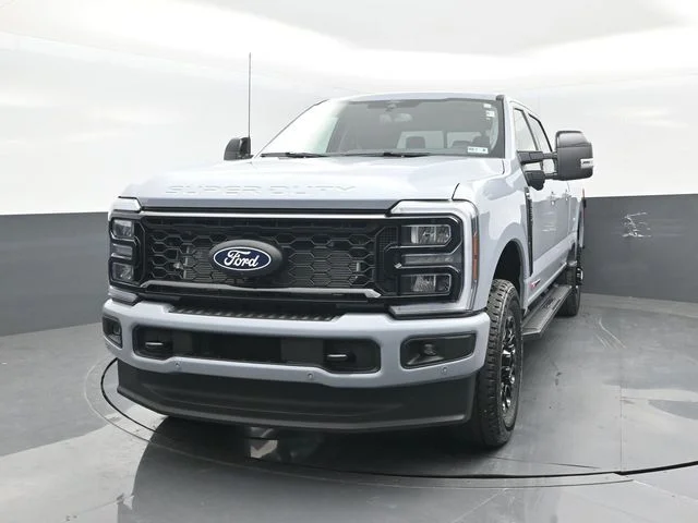New 2027 Glacier Gray Metallic Tri-Coat Ford F-250® Lariat® image 23