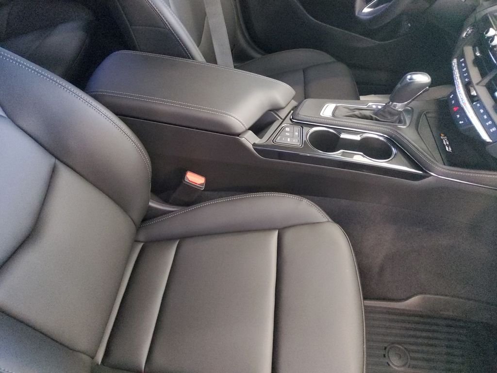 Used 2026 Silver Cadillac Luxury image 14