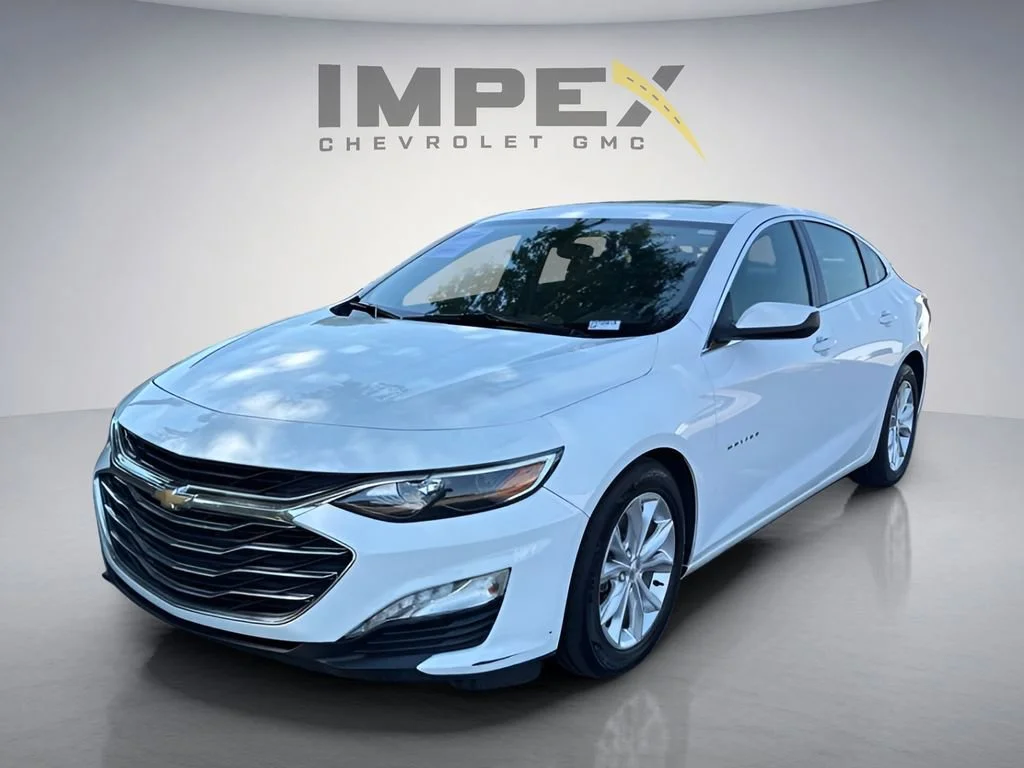 Used 2020 Summit White Chevrolet LT image 1
