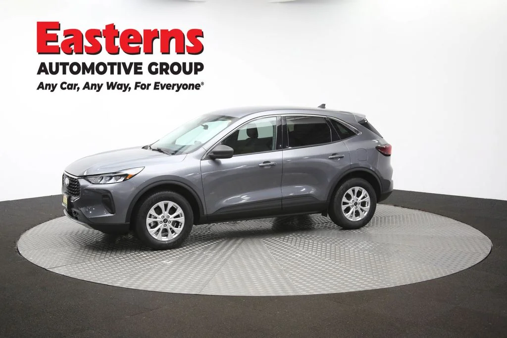 Used 2024 Gray Ford Active image 58