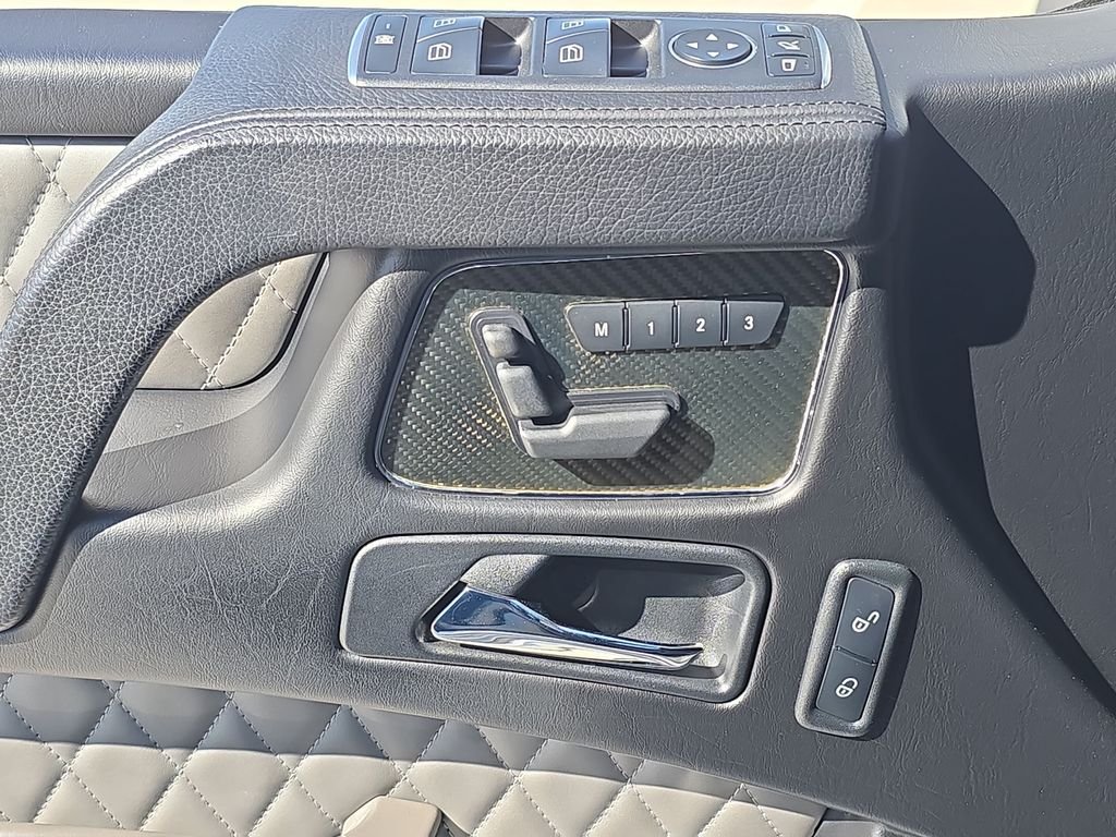 Used 2018  Mercedes-Benz G 65 AMG® image 30