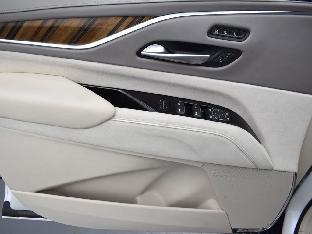 2023 CADILLAC ESCALADE ESV - Image 10