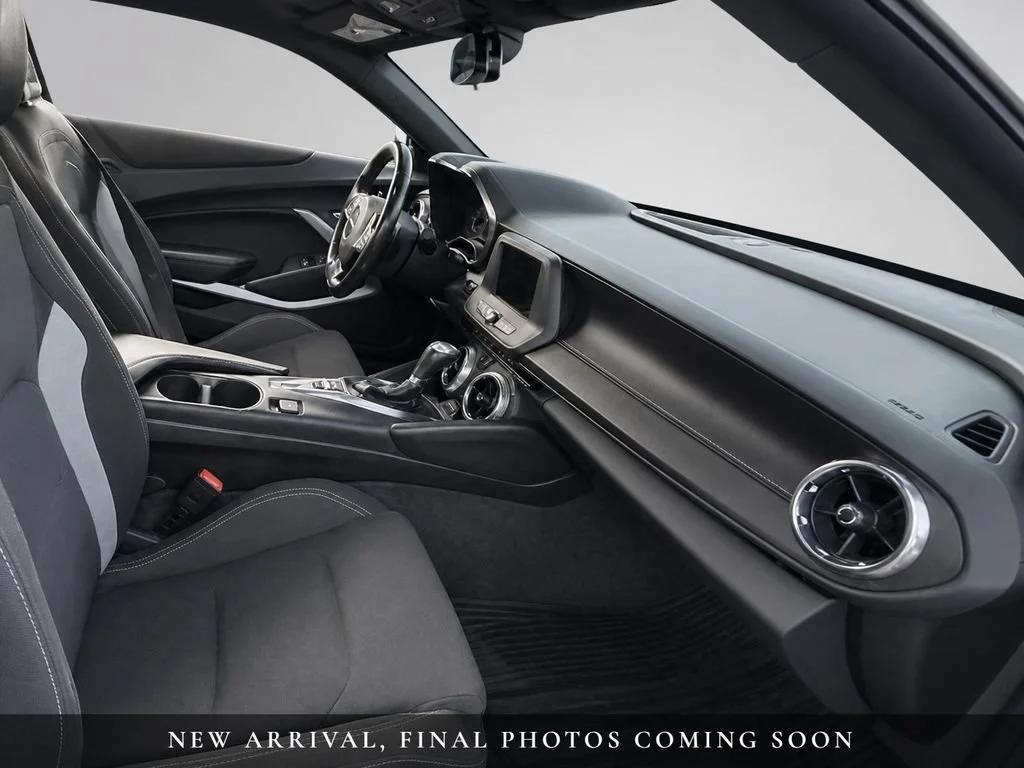 Used 2023 BLACK Chevrolet LT1 image 9