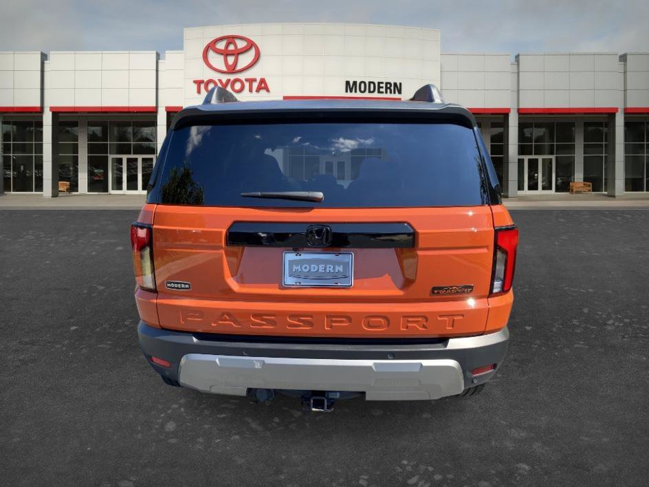 Used 2026 Sunset Orange Honda TrailSport Elite image 6
