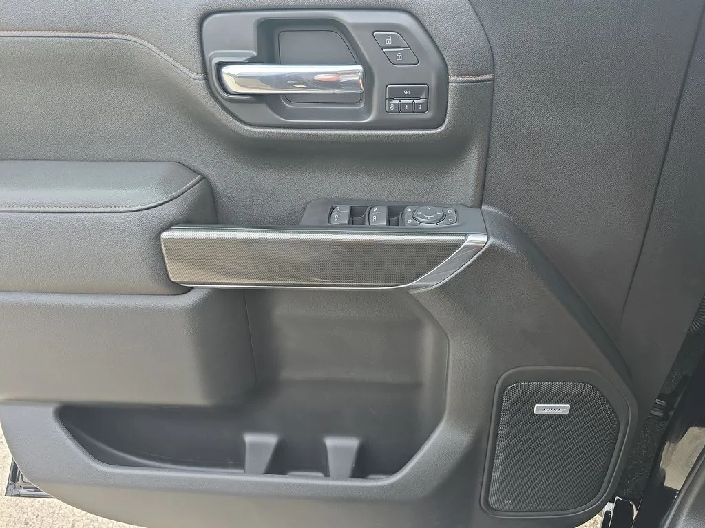 Certified Used 2022  GMC AT4 image 23