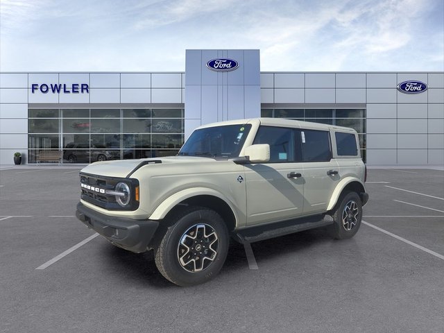 2026 Ford Bronco Outer Banks®