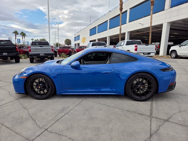 Used 2025  Porsche Carrera GTS image 3