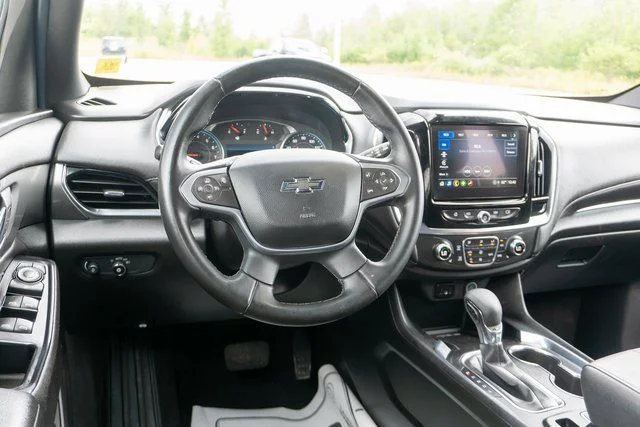 Used 2023 Gray Chevrolet LT image 13