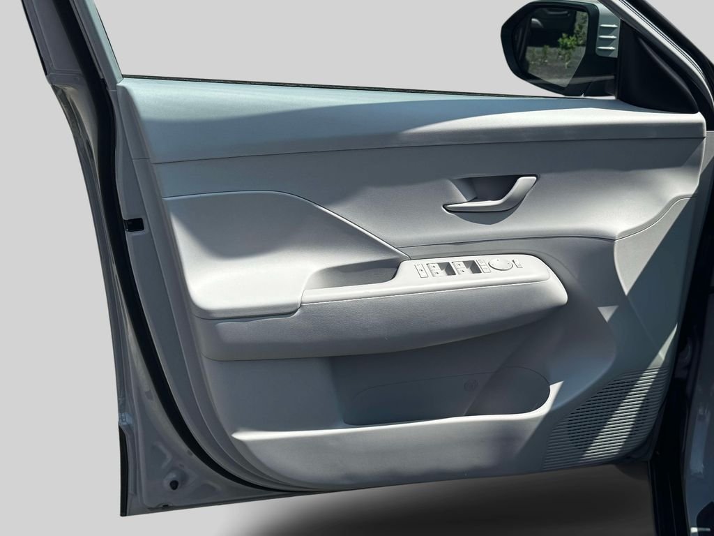 Used 2025 Gray Hyundai SE image 15