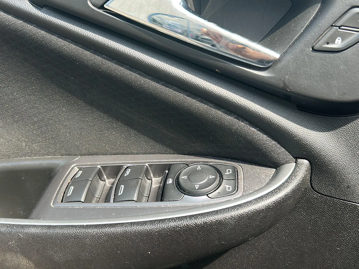 Used 2024 Sterling Gray Metallic Chevrolet LT image 14