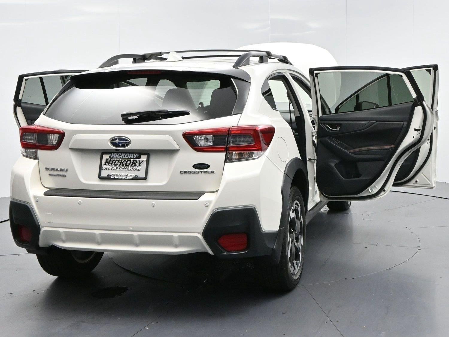 Used 2022 Crystal White Pearl Subaru Limited image 40