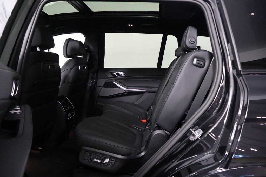 New 2027 Black Sapphire Metallic BMW xDrive40i image 6