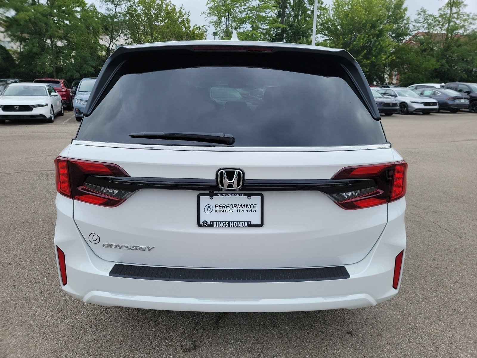 New 2026 Platinum White Pearl Honda EX-L image 27