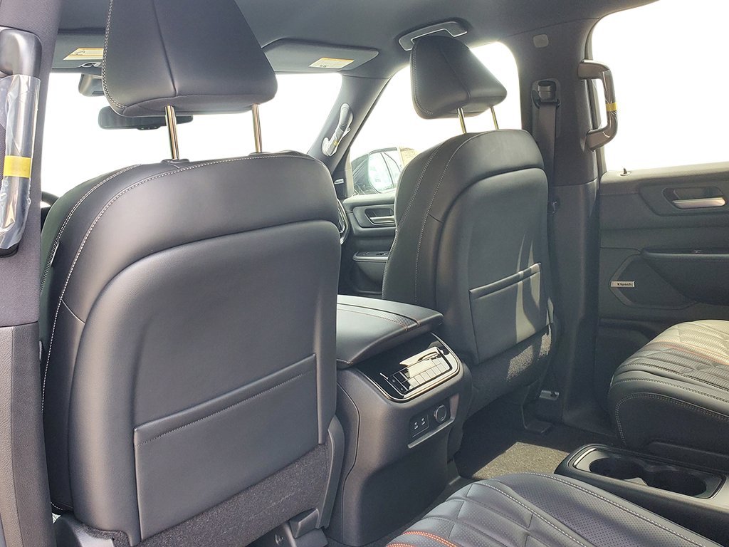 2026 Nissan Armada PRO-4X - Photo 18