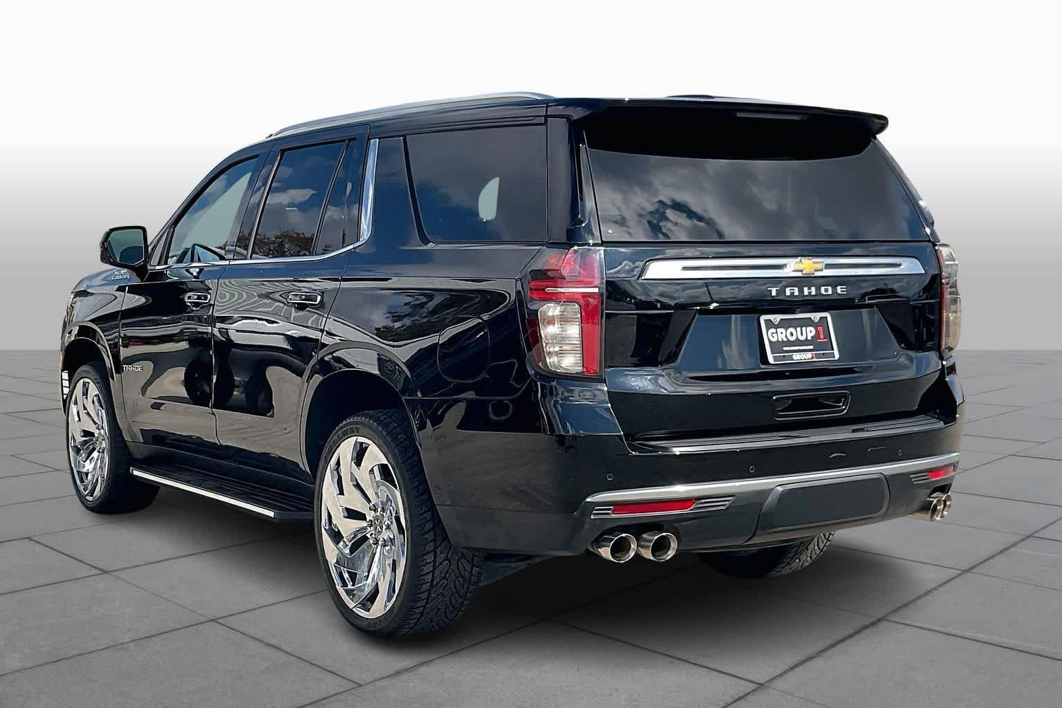 Used 2022 Black Chevrolet High Country image 10