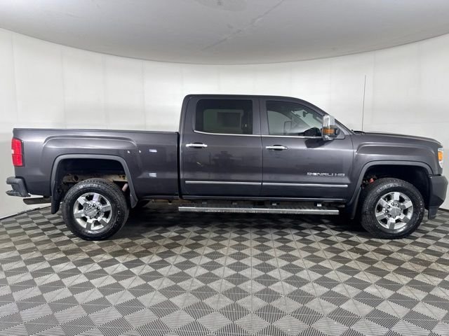 Used 2016 Silver GMC Denali image 2
