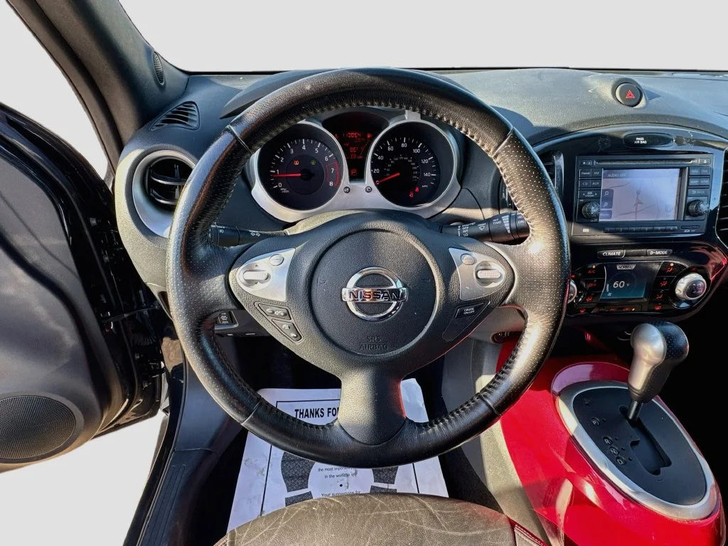 Used 2011 Black Nissan SL image 11
