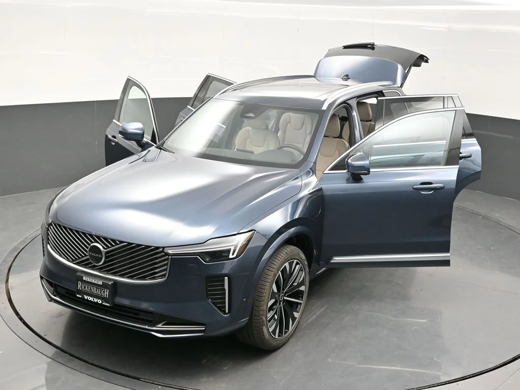 New 2026 Denim Blue Volvo T8 Plus image 26
