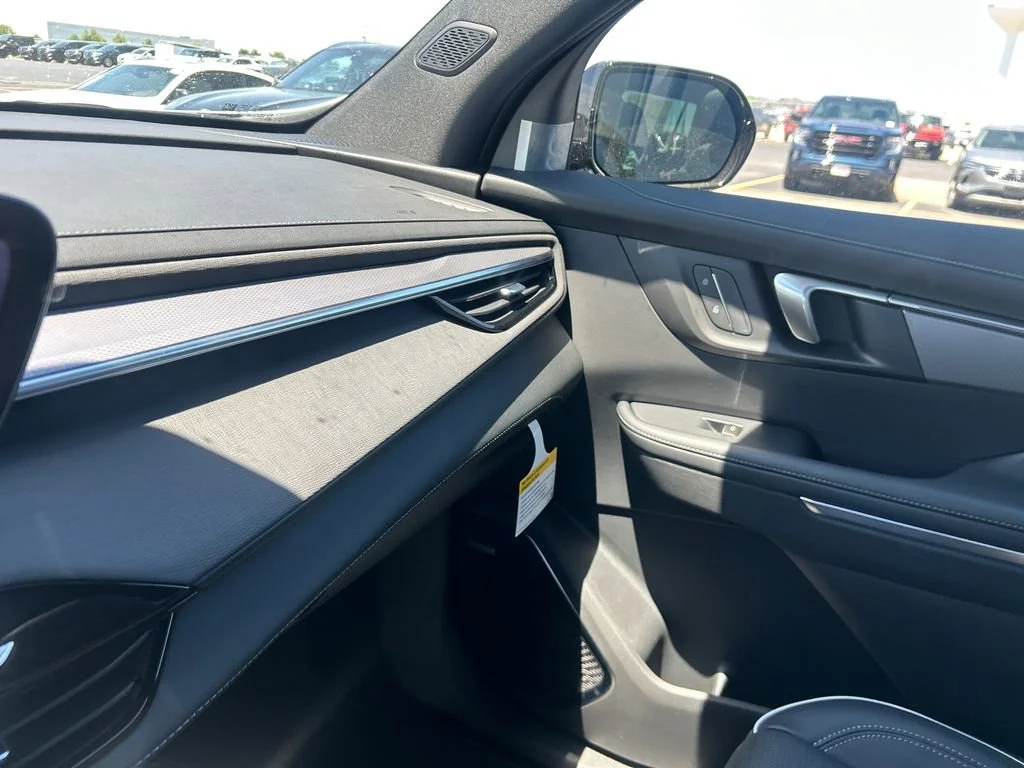 New 2026 Summit White Buick Sport Touring image 28