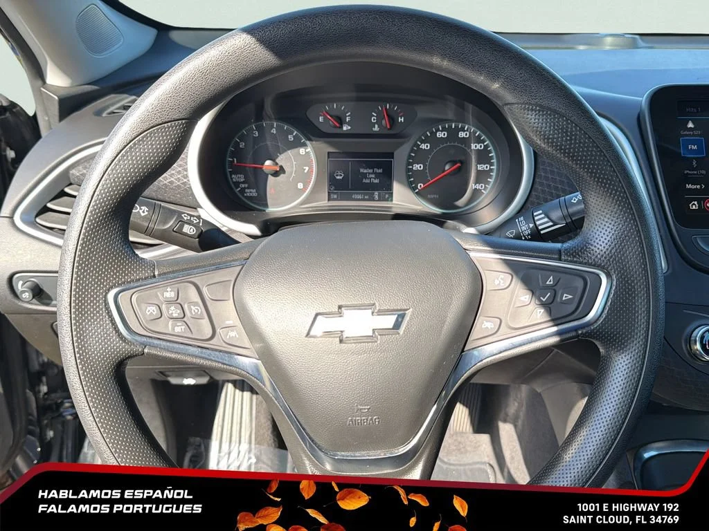 Used 2025 Mosaic Black Metallic Chevrolet 1LT image 16