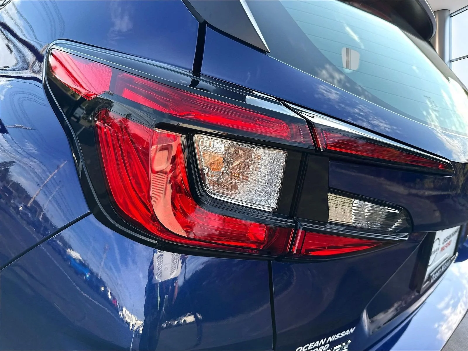 Used 2024 Sapphire Blue Pearl Subaru Base image 23
