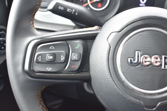 Used 2024 Green Jeep Sport S image 22