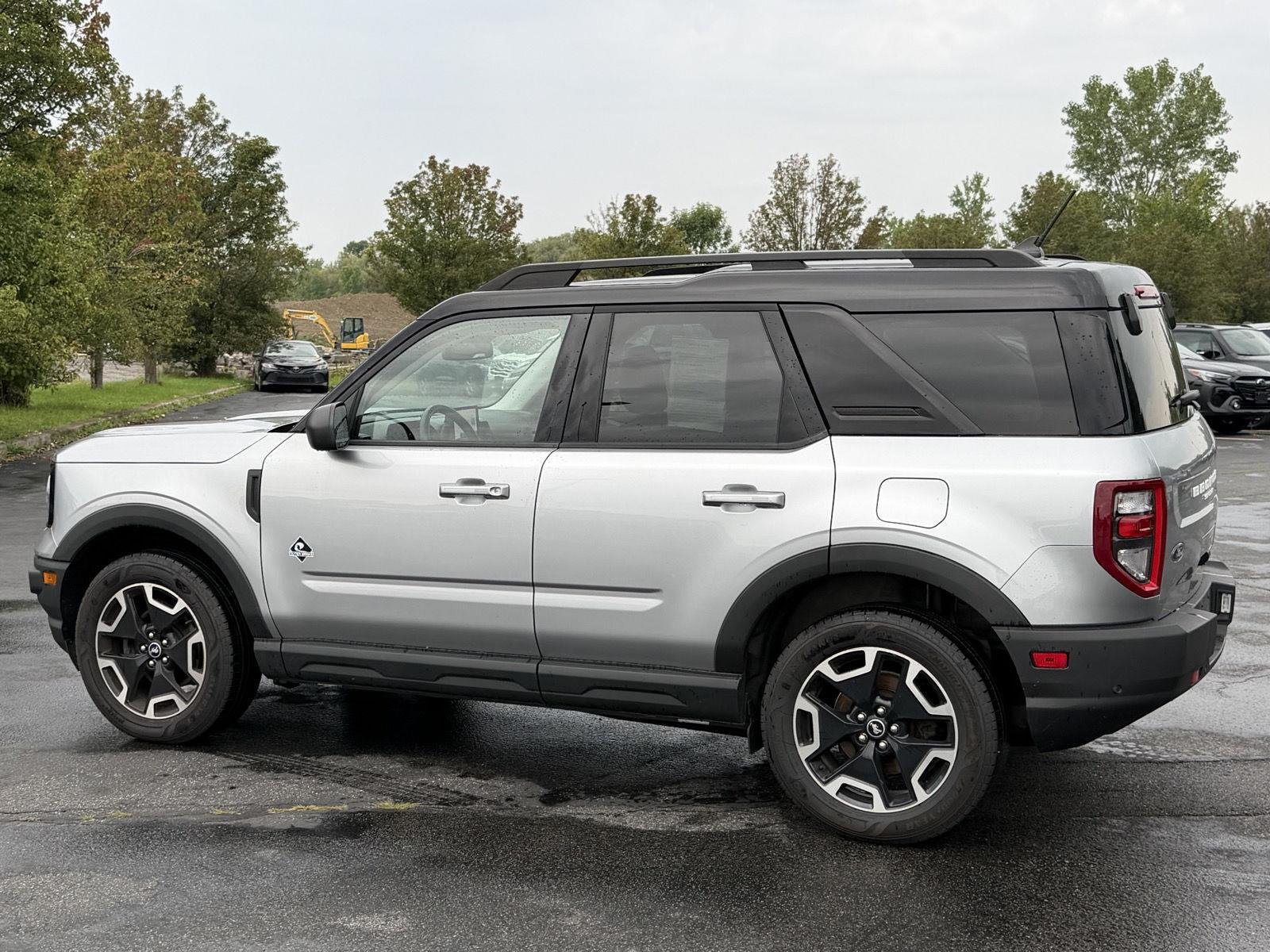 Used 2021 Iconic Silver Ford Outer Banks image 5