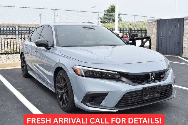 Used 2024 Gray Honda Base image 1