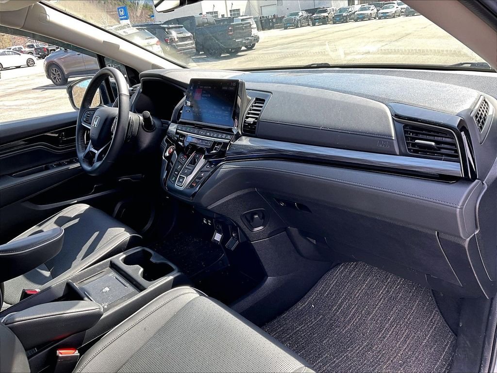 Used 2025 Gray Honda Elite image 14