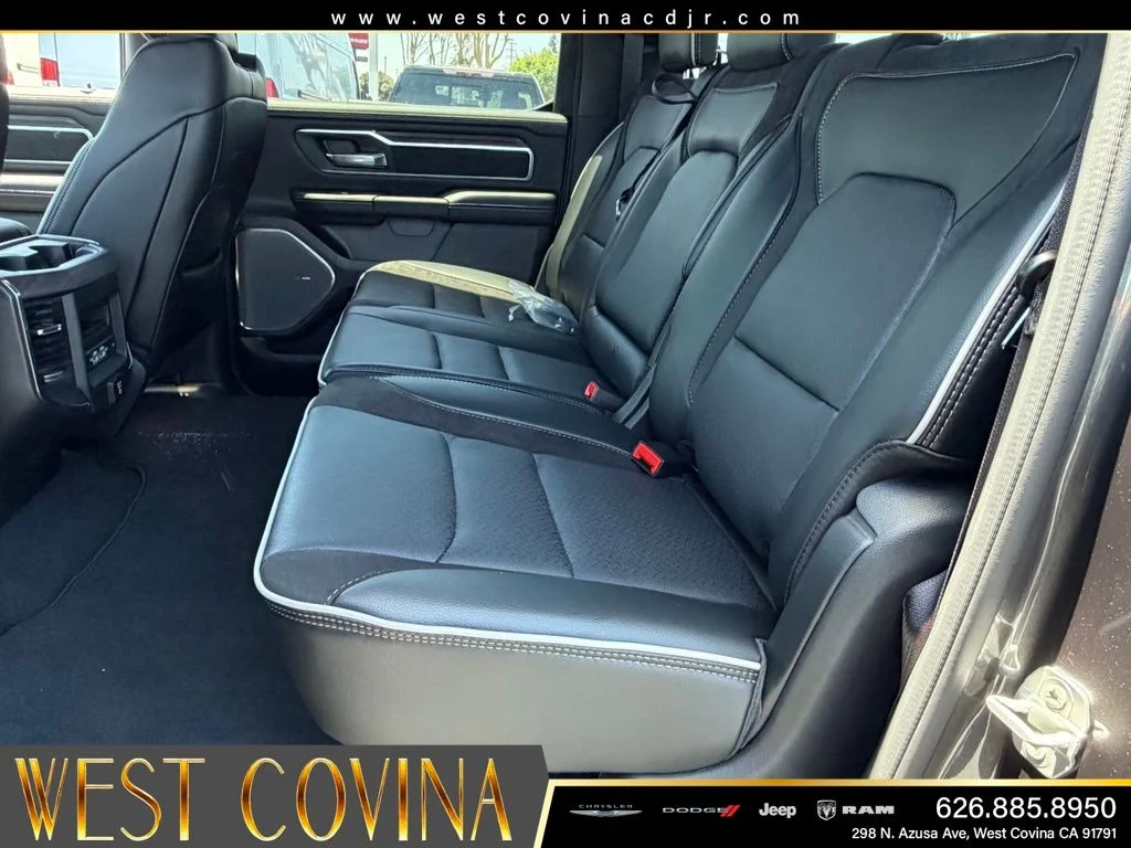 2025 RAM 1500 Laramie - Photo 31