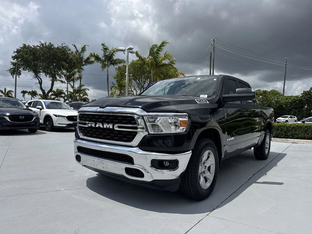Used 2023 Diamond Black Ram Big Horn/Lone Star image 31