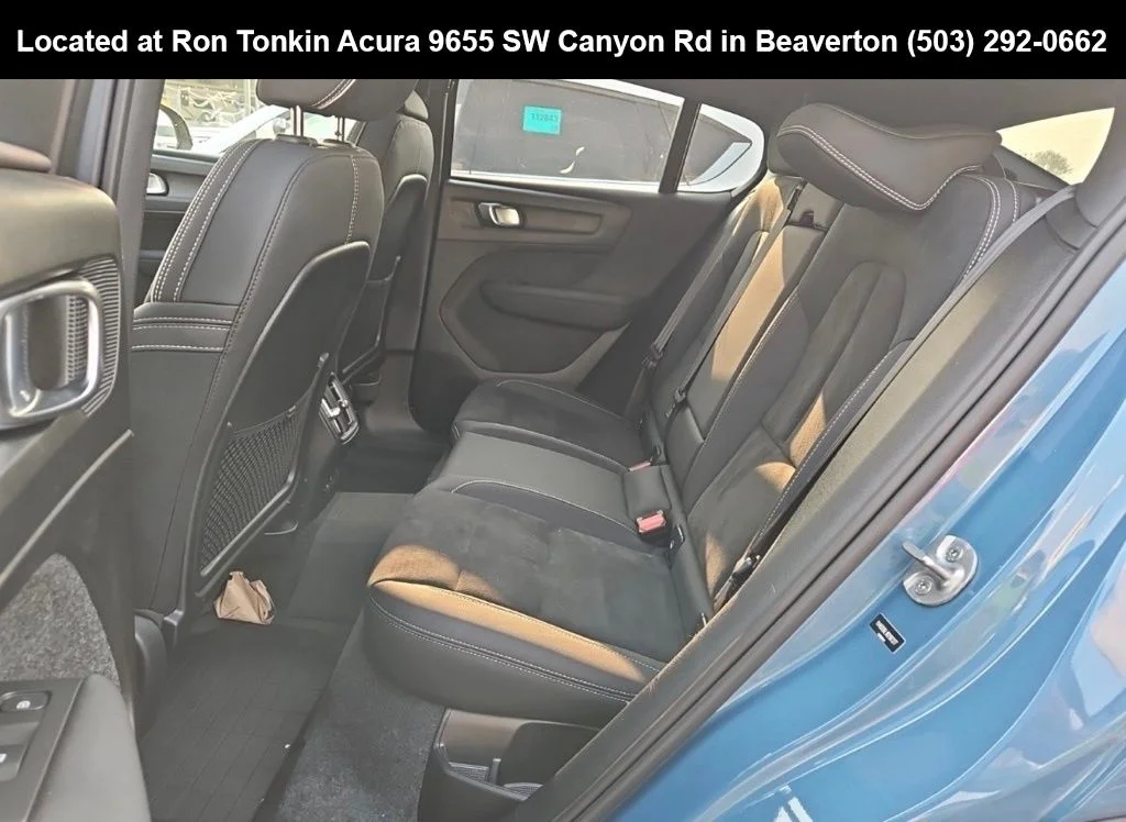 Used 2024 Fjord Blue Metallic Volvo Twin Plus image 11