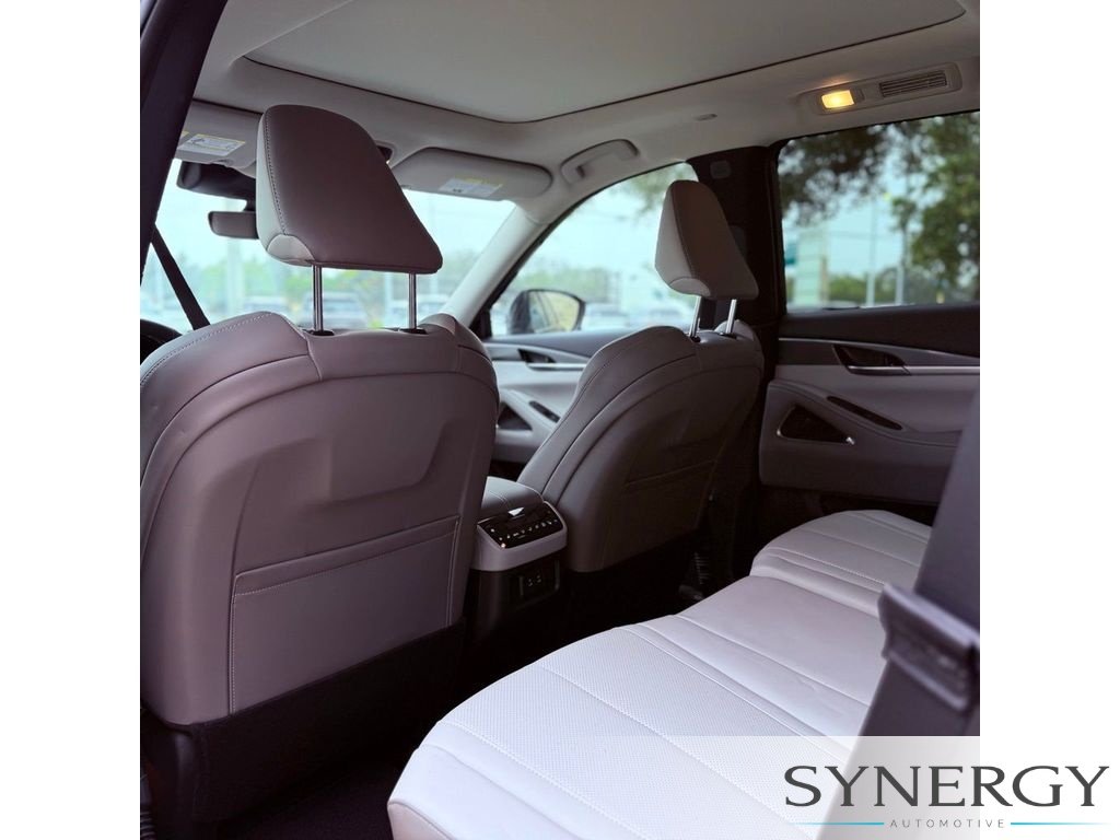 Certified Used 2027 Mineral Black INFINITI LUXE image 30